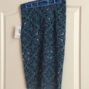 LuLaRoe Cassie Size S